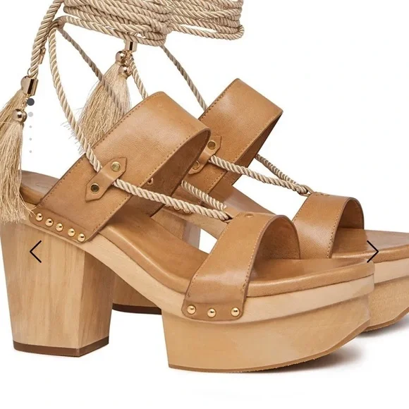 I can’t walk on high heels 😁 - Picture 2 of 4